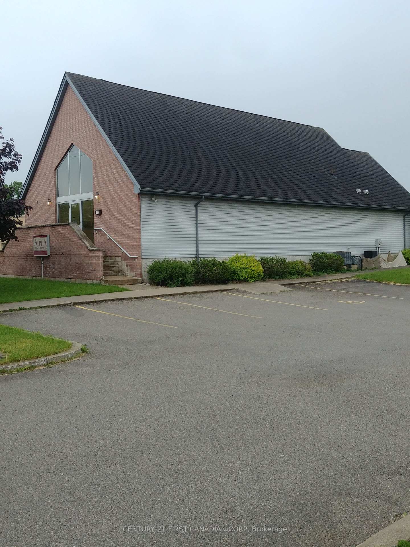 67 Meg Drive, London South, ON, exterior