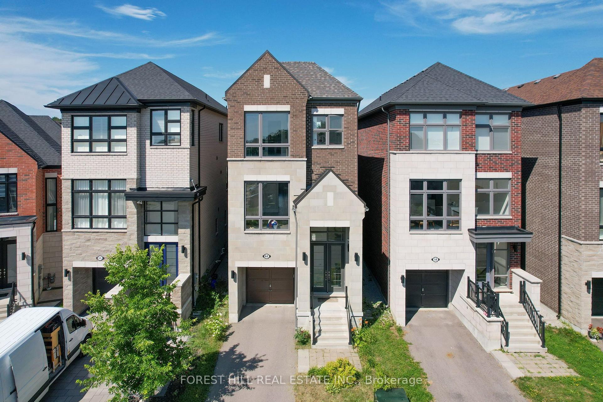 62 Hesperus Road, Vaughan, ON, exterior