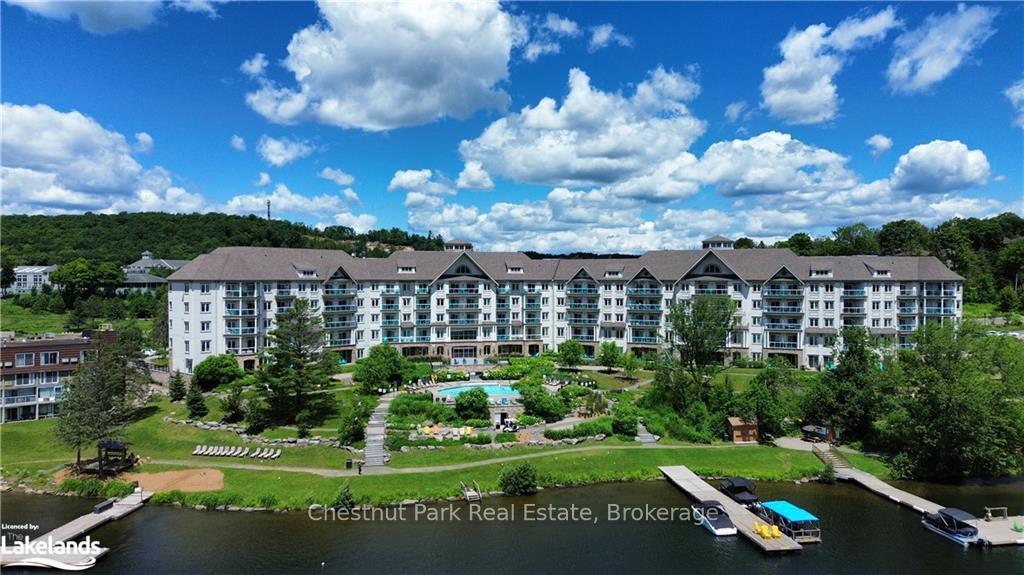 330 - 25 Pen Lake Point Road, Huntsville, ON, exterior
