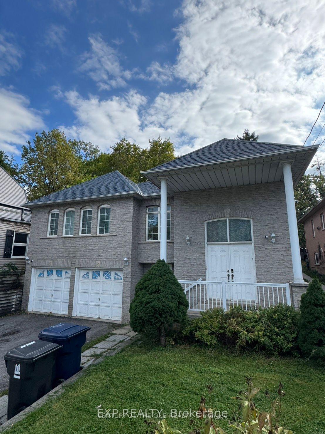 UPPER ROOM 1 - 123 Steeles Avenue E, Toronto C14, ON, exterior