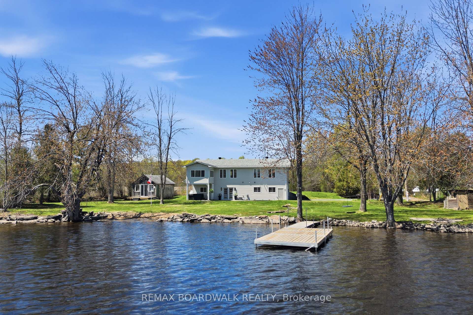 100 Mcculloughs Landing, Drummond/North Elmsley, ON, exterior