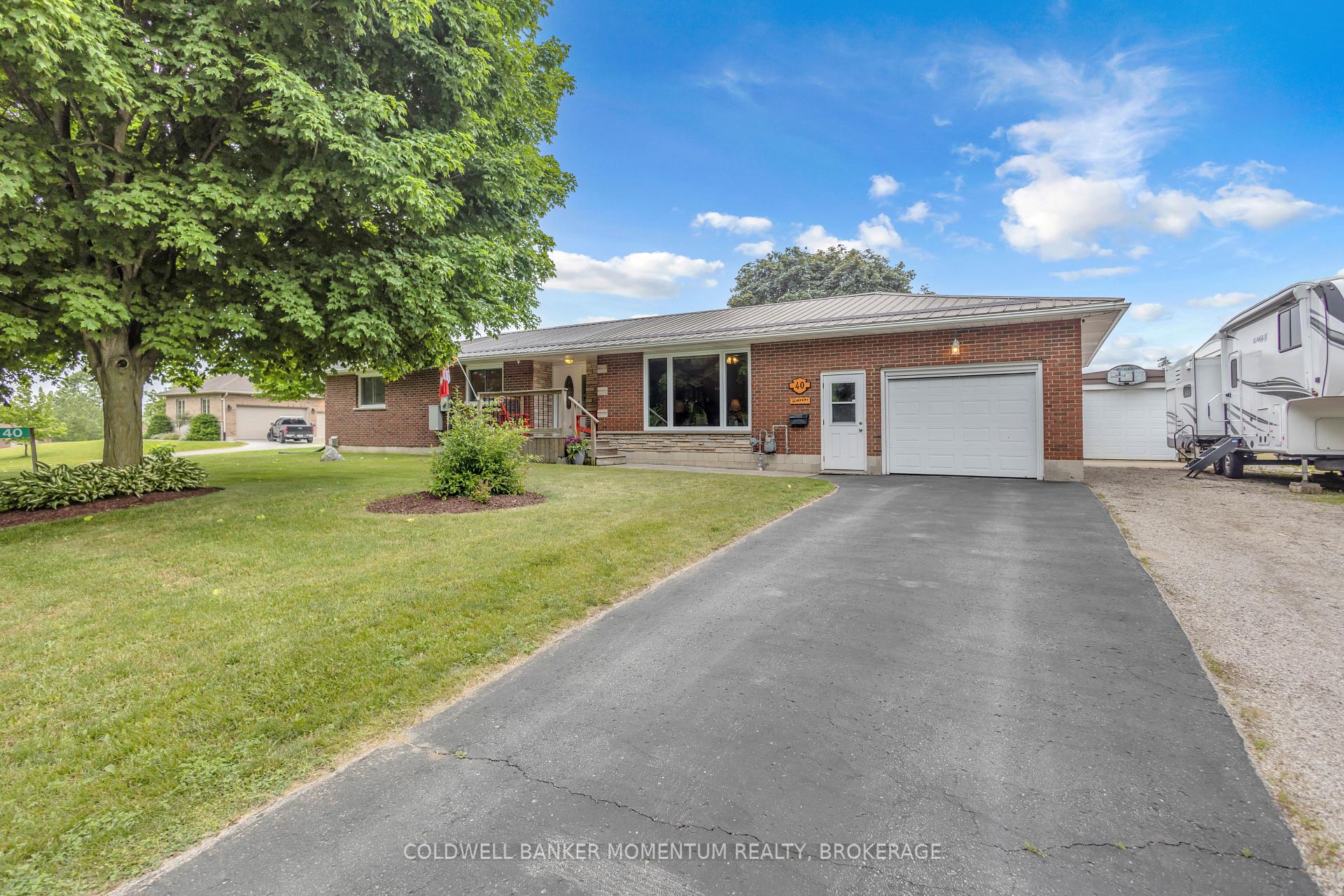 40 Murray Street E, Norfolk, ON, exterior