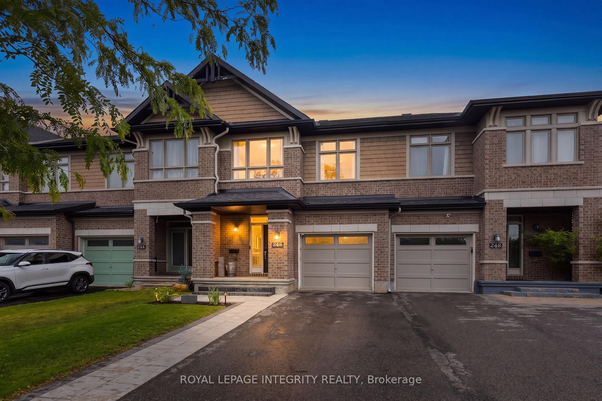 246 Cooks Mill Crescent, Blossom Park - Airport and Area, ON, exterior