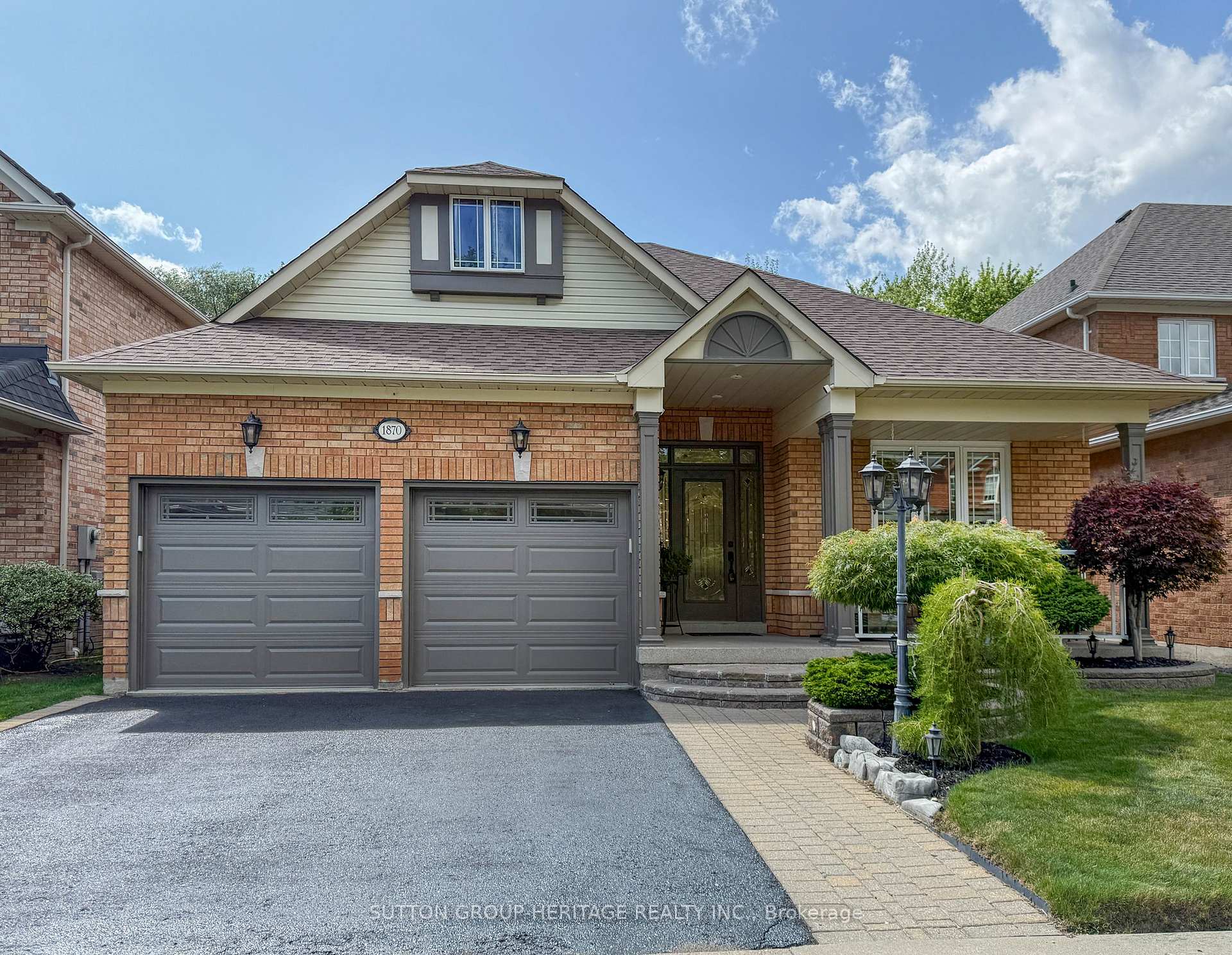 1870 Falconwood Way, Pickering, ON, exterior