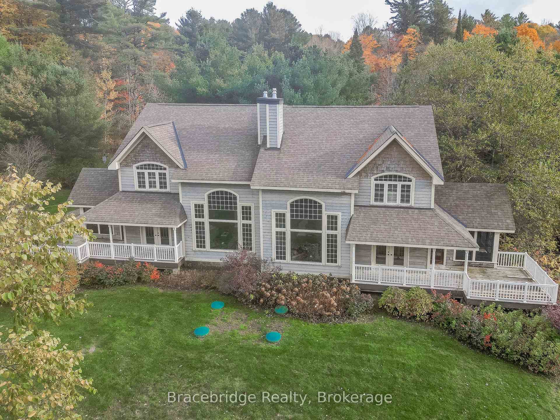 Carling 4 W9 - 3876 Muskoka Rd 118 Highway W, Muskoka Lakes, ON, exterior