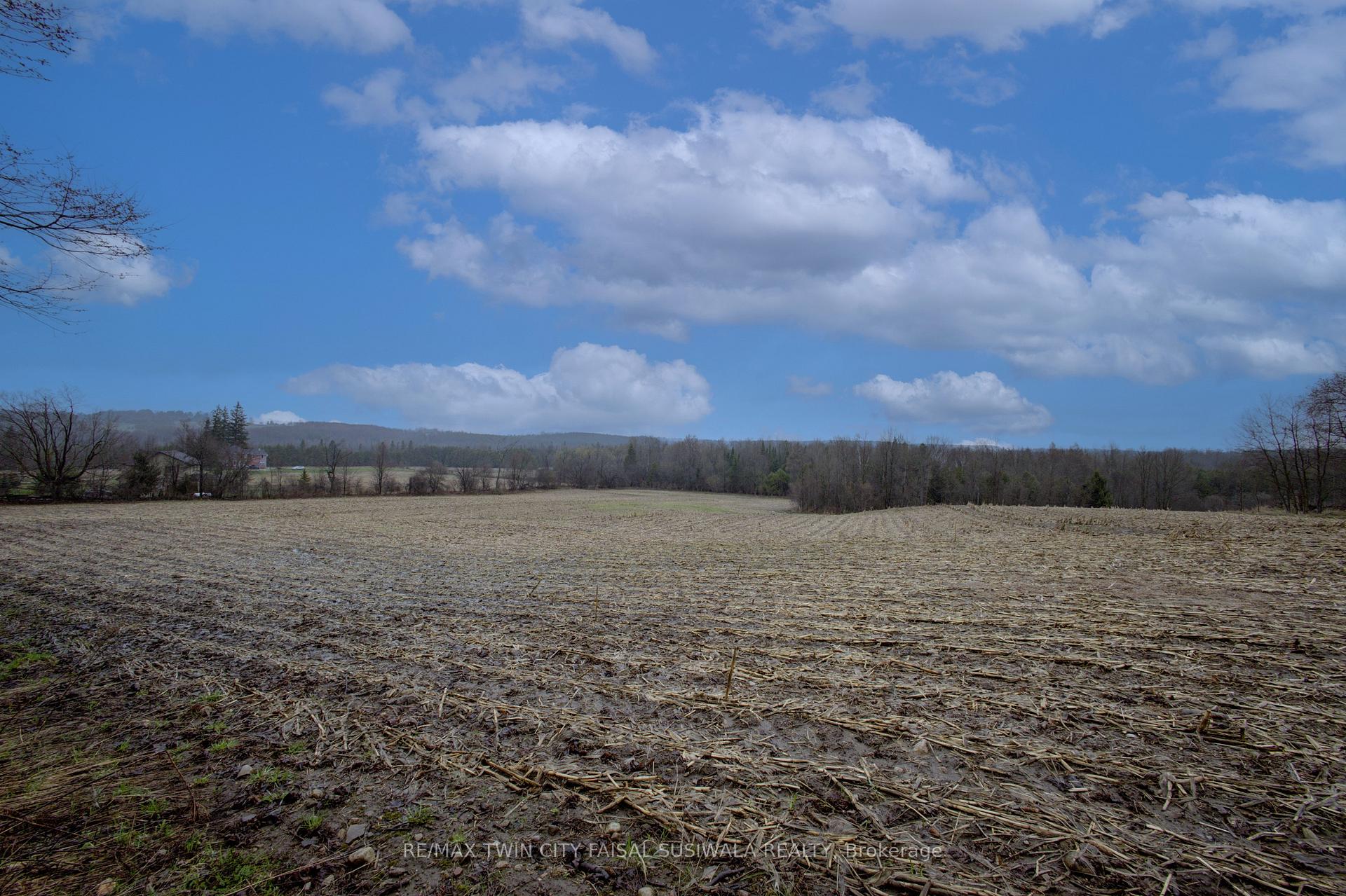 5489 Fourth Line, Erin, ON, exterior