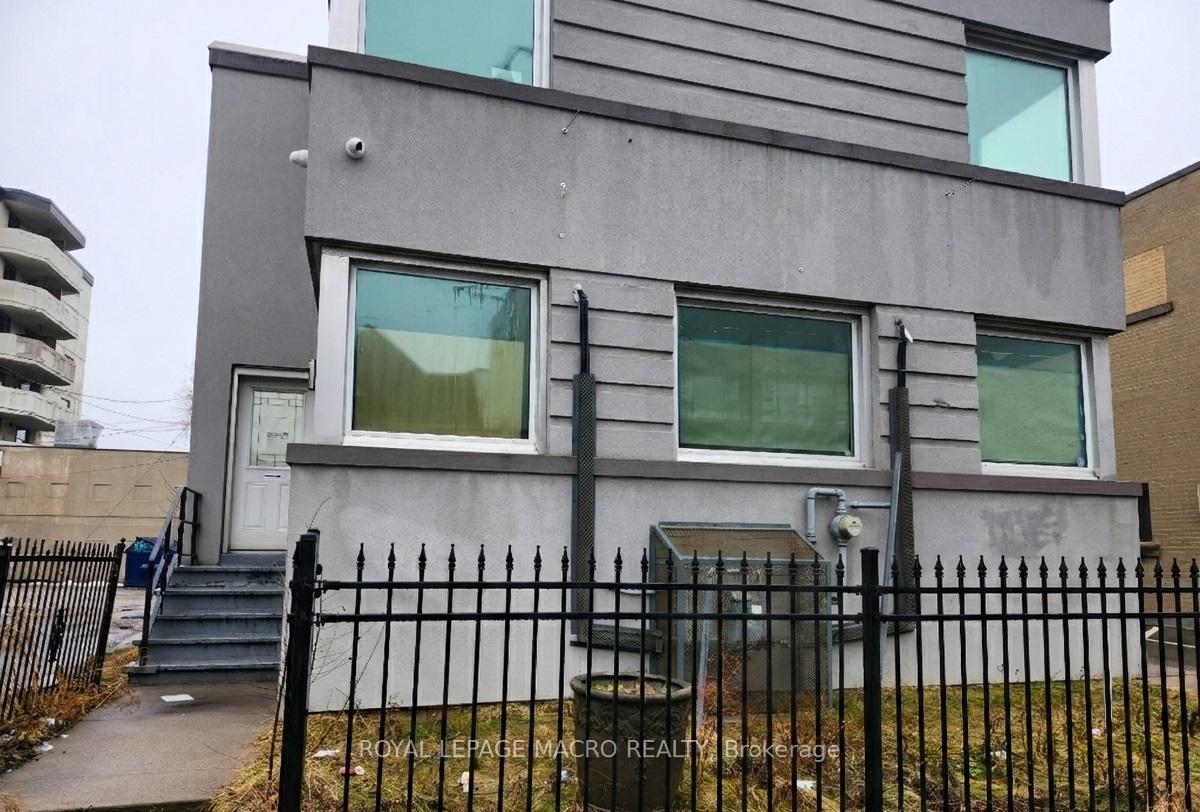 203 - 357 Main Street E, Hamilton, ON, exterior