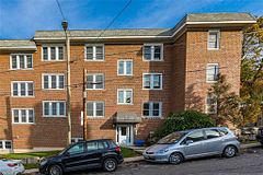 14 - 25 Mountwood Avenue, Hamilton, ON, exterior