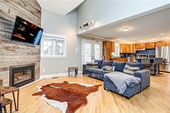 102 LIISA'S Lane, Blue Mountains, ON, exterior