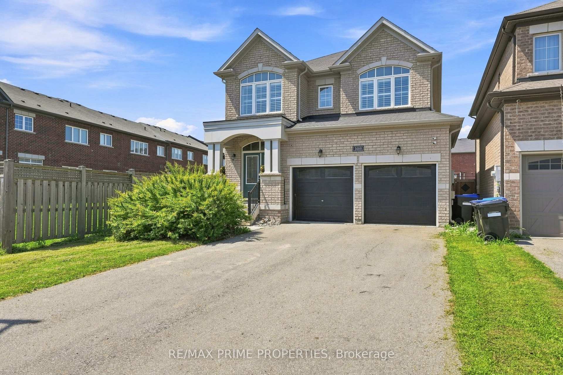 1469 Farrow Crescent, Innisfil, ON, exterior