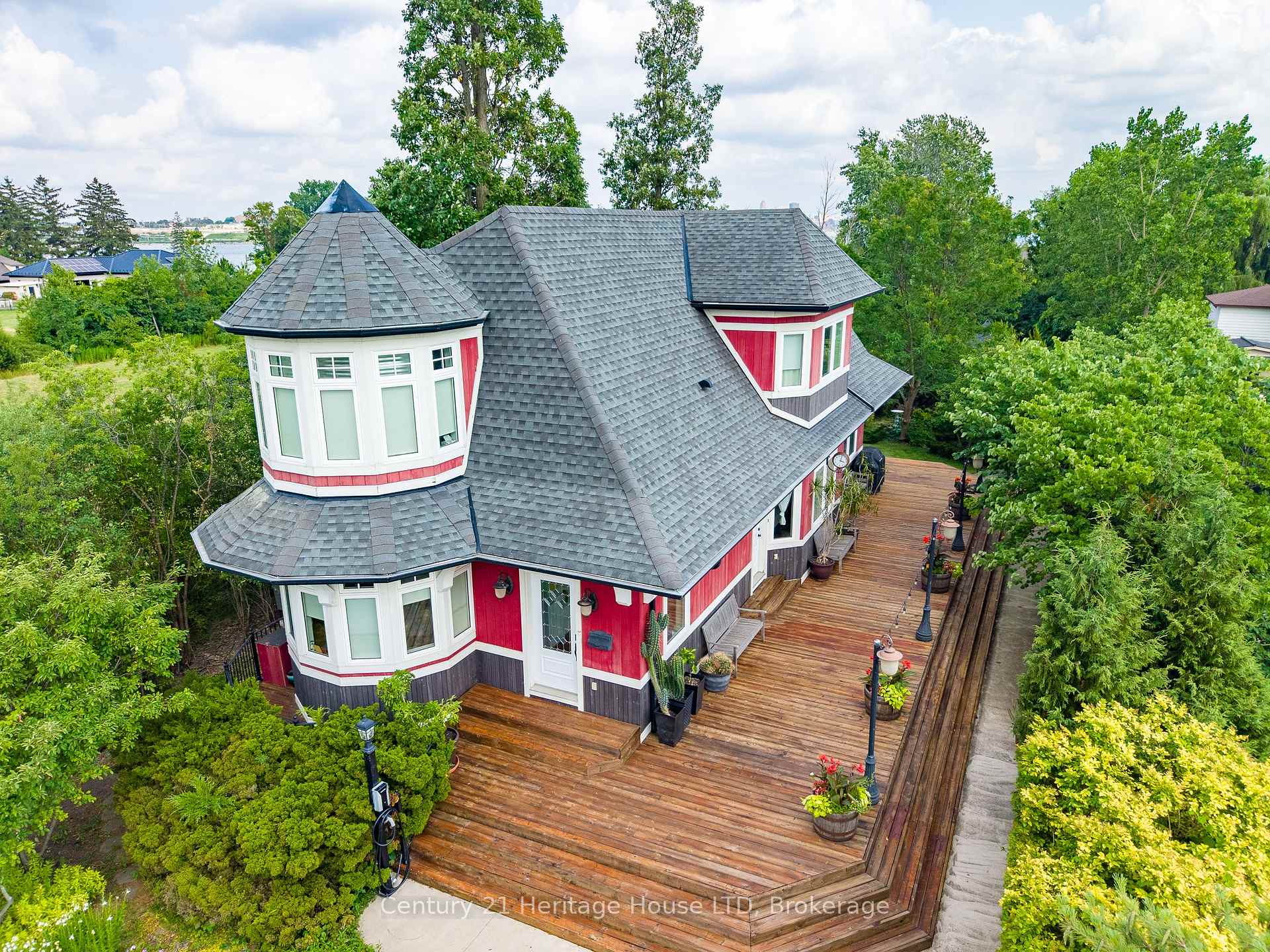 134 Albany Street, Fort Erie, ON, exterior