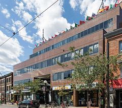 200 - 622 College Street, Toronto C01, ON, exterior
