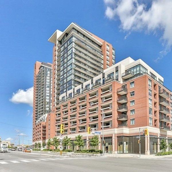 800 Lawrence Avenue W, Toronto W04, ON, exterior