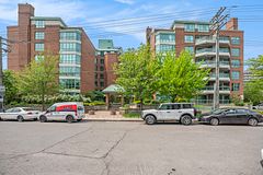 507 - 550 Cambridge Street S, Dows Lake - Civic Hospital and Area, ON, exterior