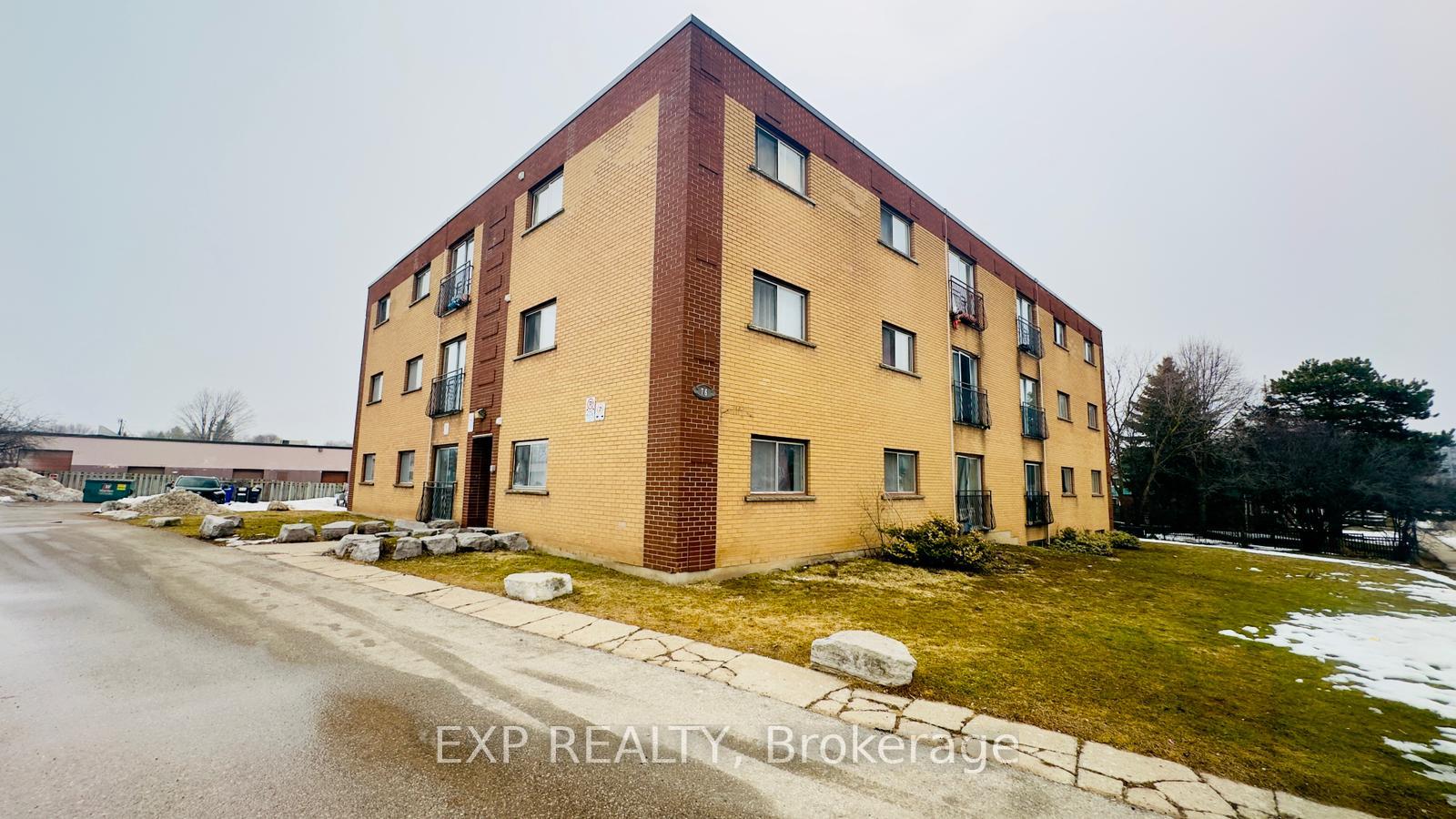 202 - 76 Brybeck Crescent, Kitchener, ON, exterior