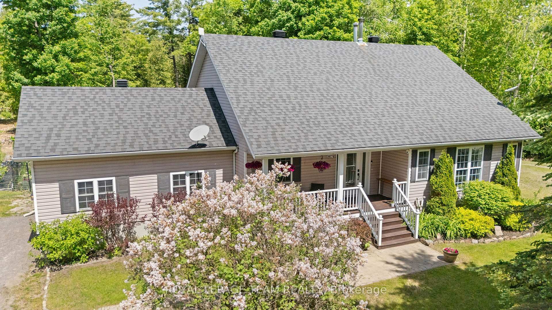 5040 Stonecrest Road, Constance Bay - Dunrobin - Kilmaurs - Woodlawn, ON, exterior