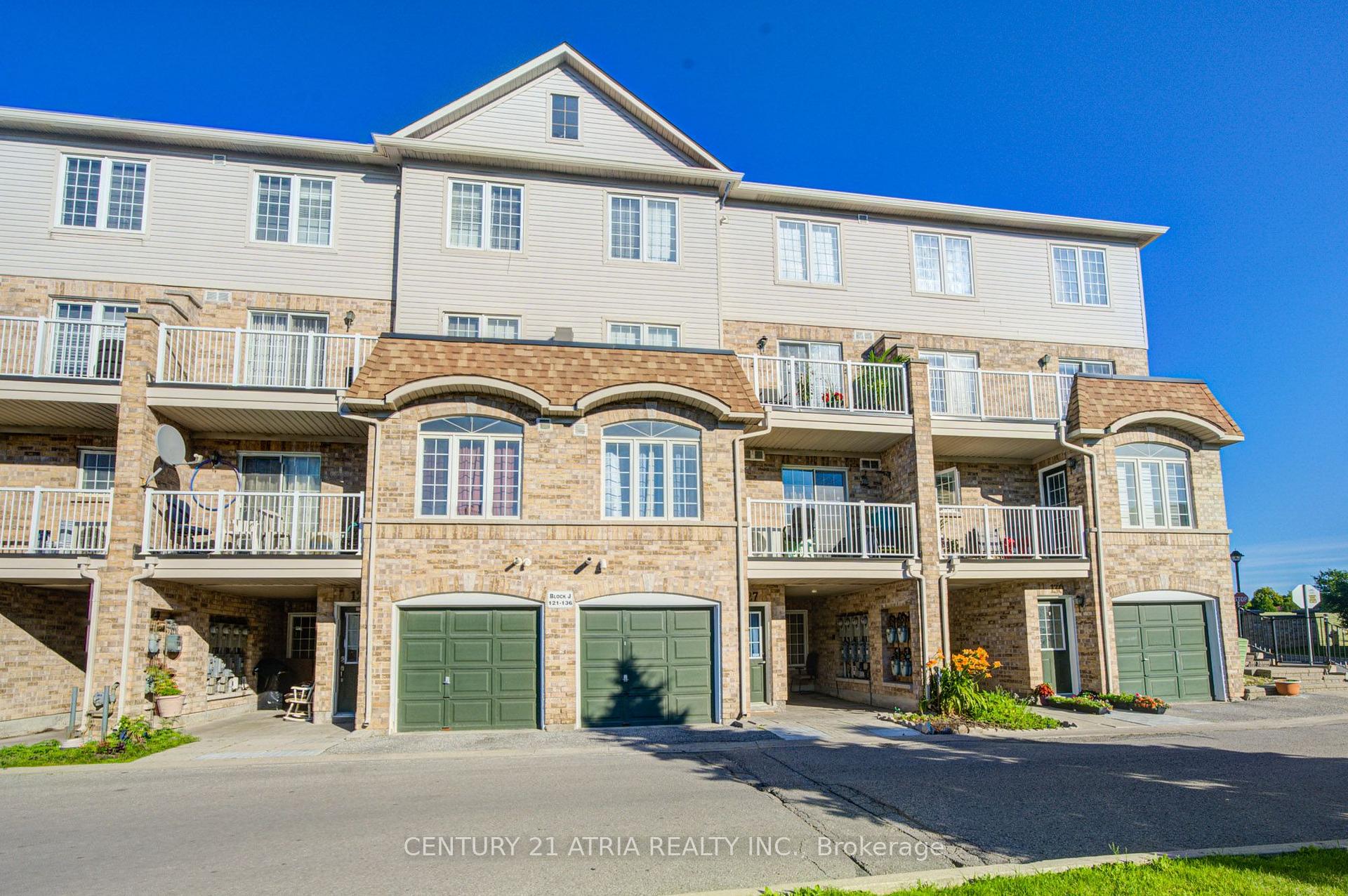 127 - 200 Mclevin Avenue, Toronto E11, ON, exterior
