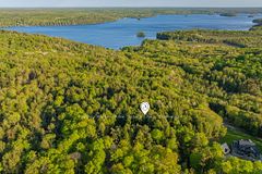 Lot #8 - 38 Gryffin Bluffs Lane, Huntsville, ON, exterior