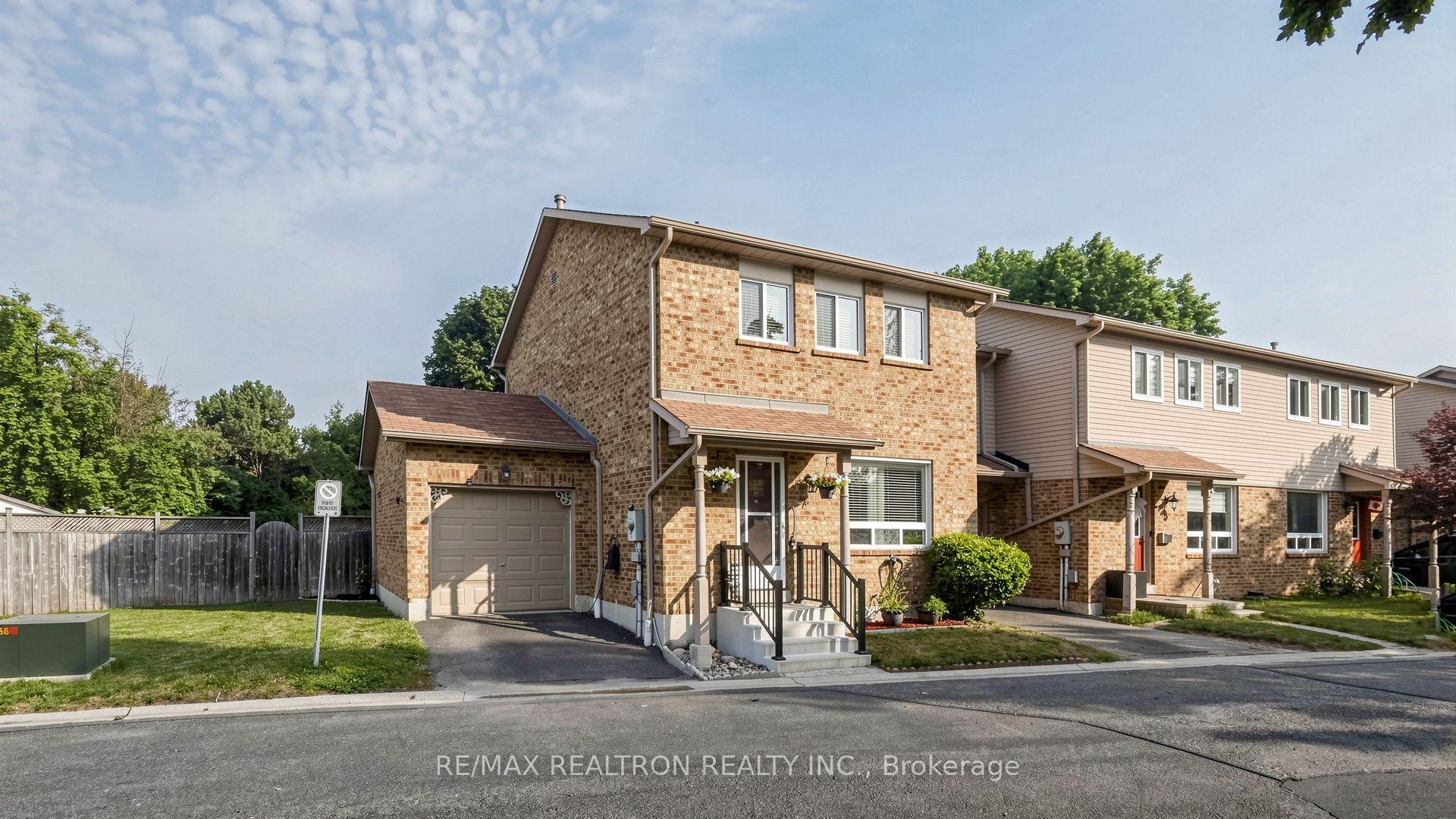 4 - 1640 Nichol Avenue, Whitby, ON, exterior