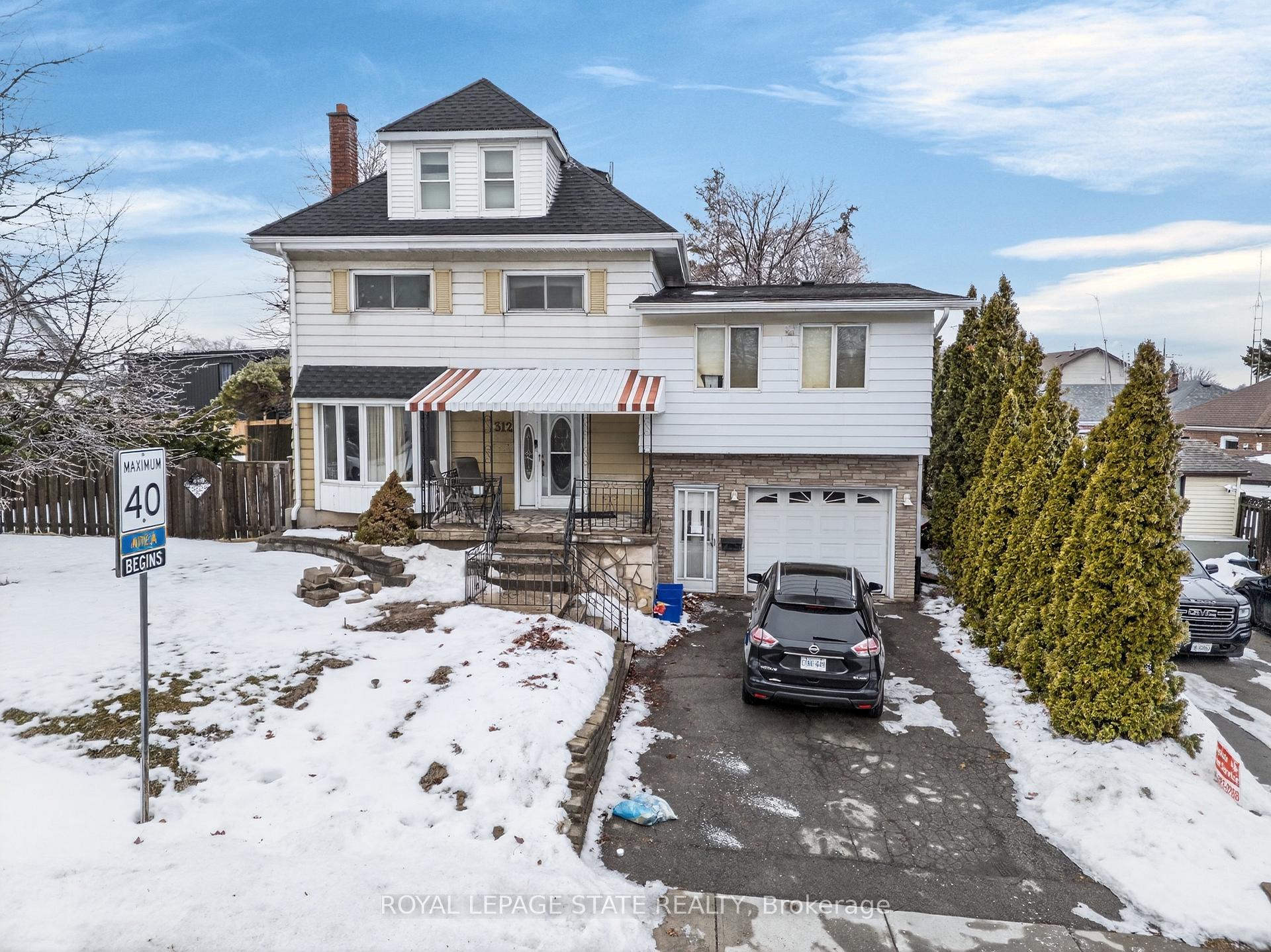 312 East 12th Street, Hamilton, ON, exterior