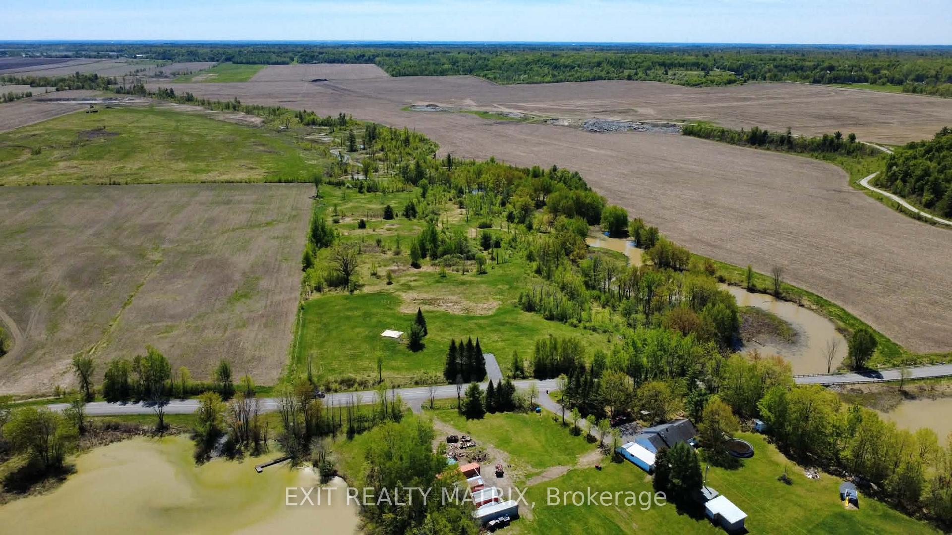 000 Concession rd 2 Road, Alfred and Plantagenet, ON, exterior
