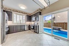 4201 Prudham Avenue, Burlington, ON, exterior
