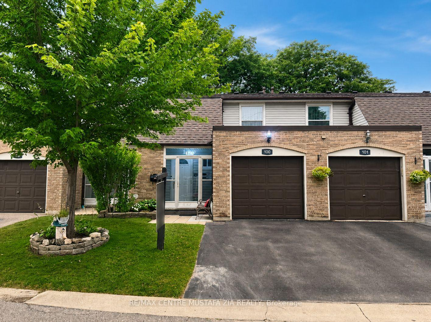 100 - 2440 Bromsgrove Road, Mississauga, ON, exterior