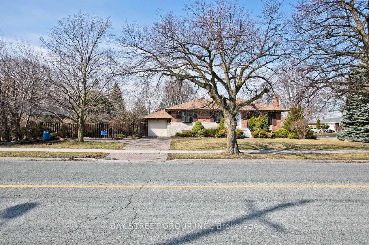 67 Elvaston Drive, Toronto C13, ON, exterior