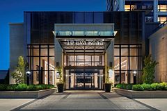 2501 - 10 Eva Road, Toronto W08, ON, exterior