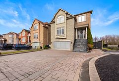 2 George McKenzie Court, Toronto W04, ON, exterior