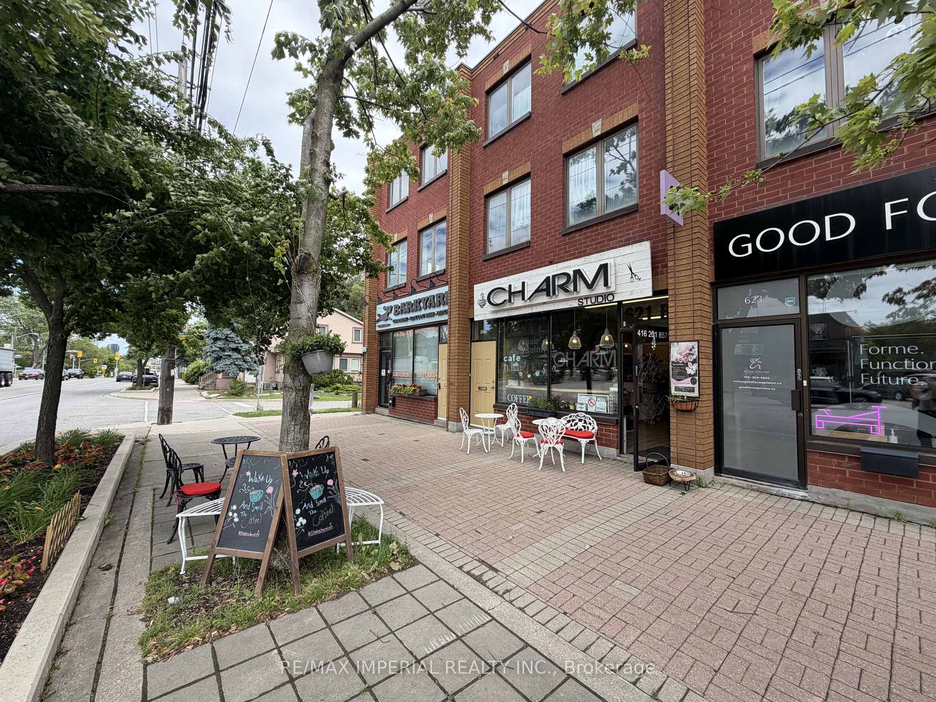 621B&C The Queensway N/A, Toronto W07, ON, exterior