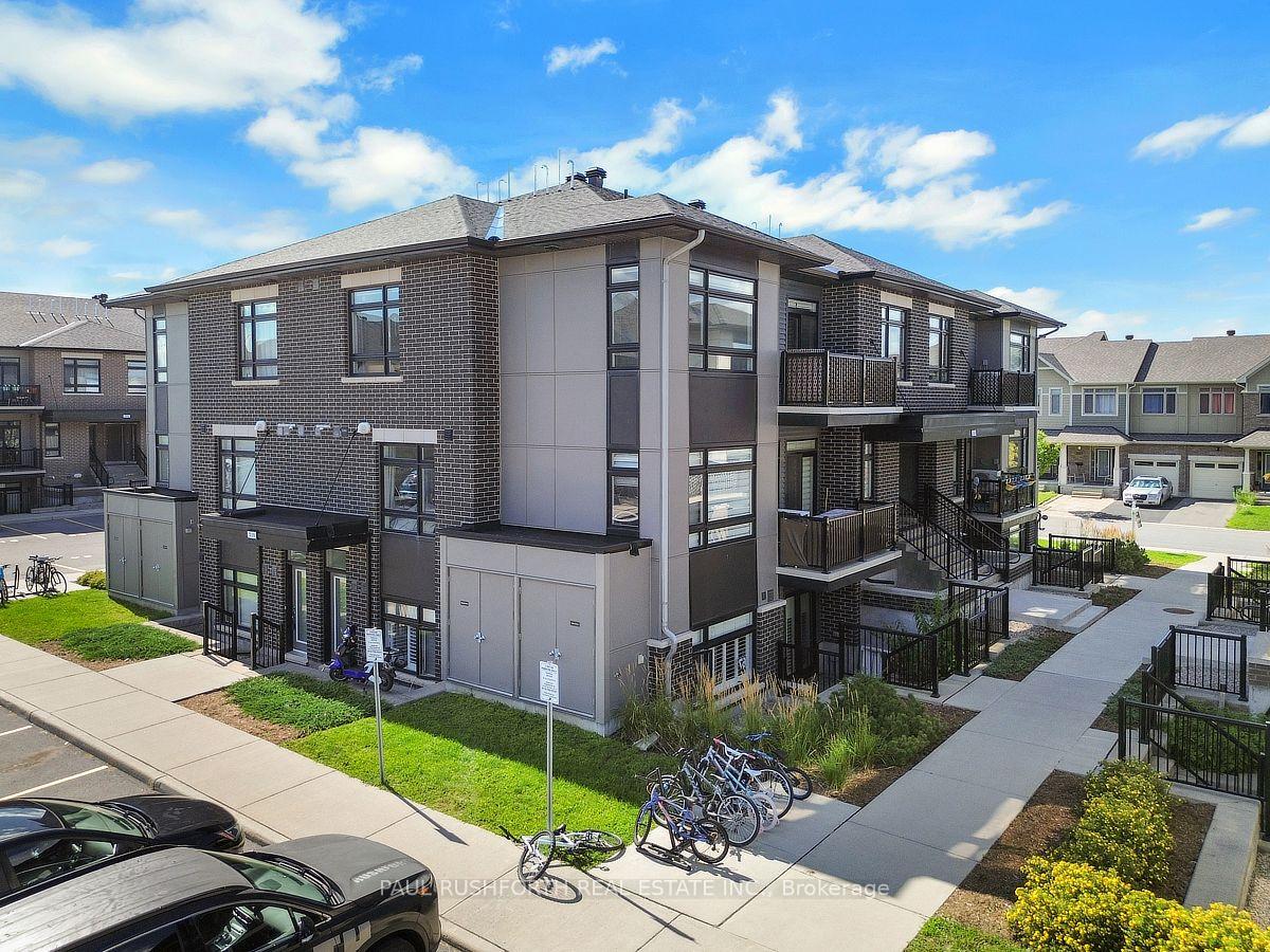 J - 310 Tulum Crescent, Kanata, ON, exterior