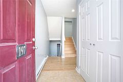 68 - 197 Milestone Drive, Aurora, ON, exterior