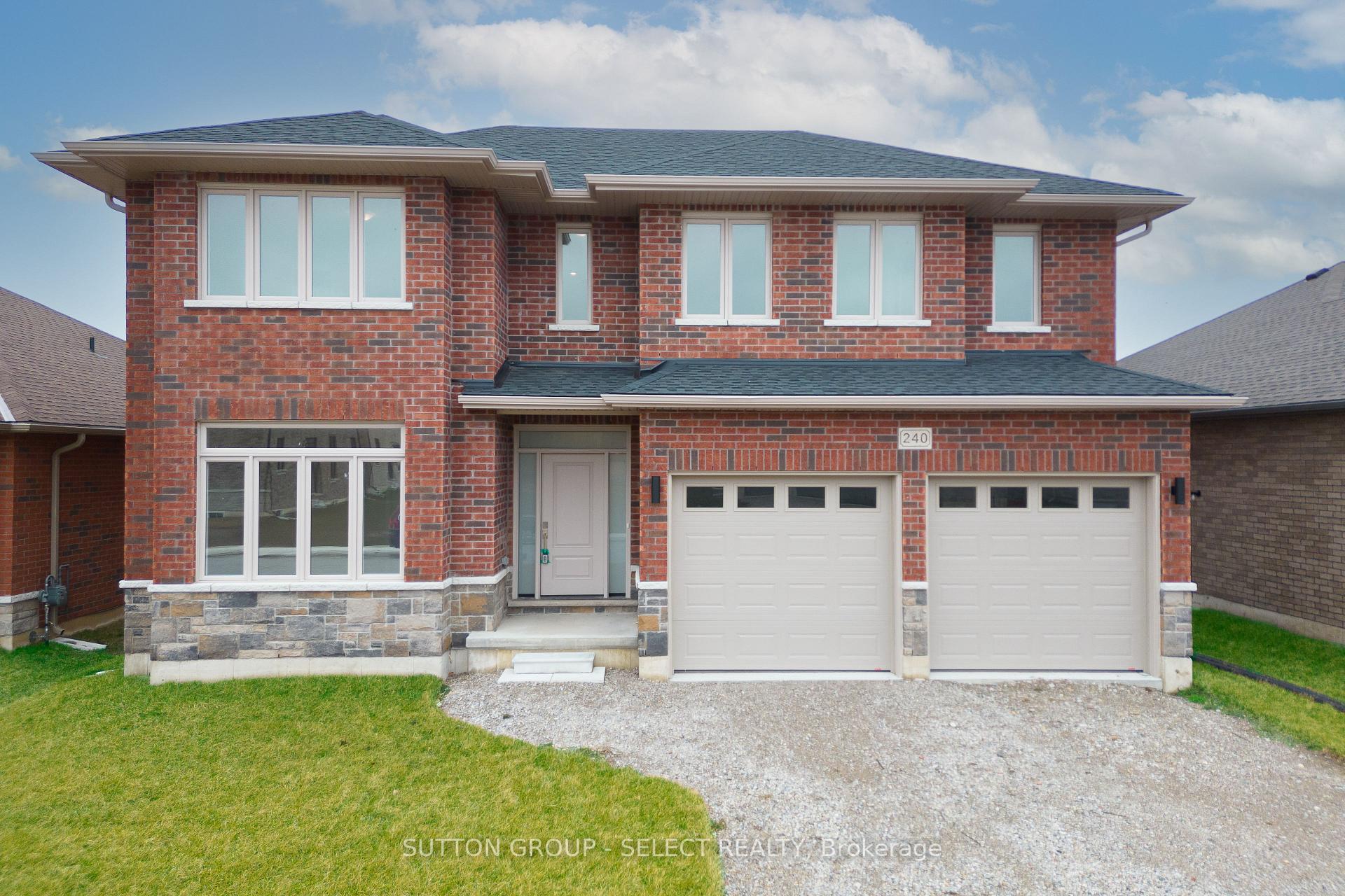 240 LEITCH Street, Dutton/Dunwich, ON, exterior