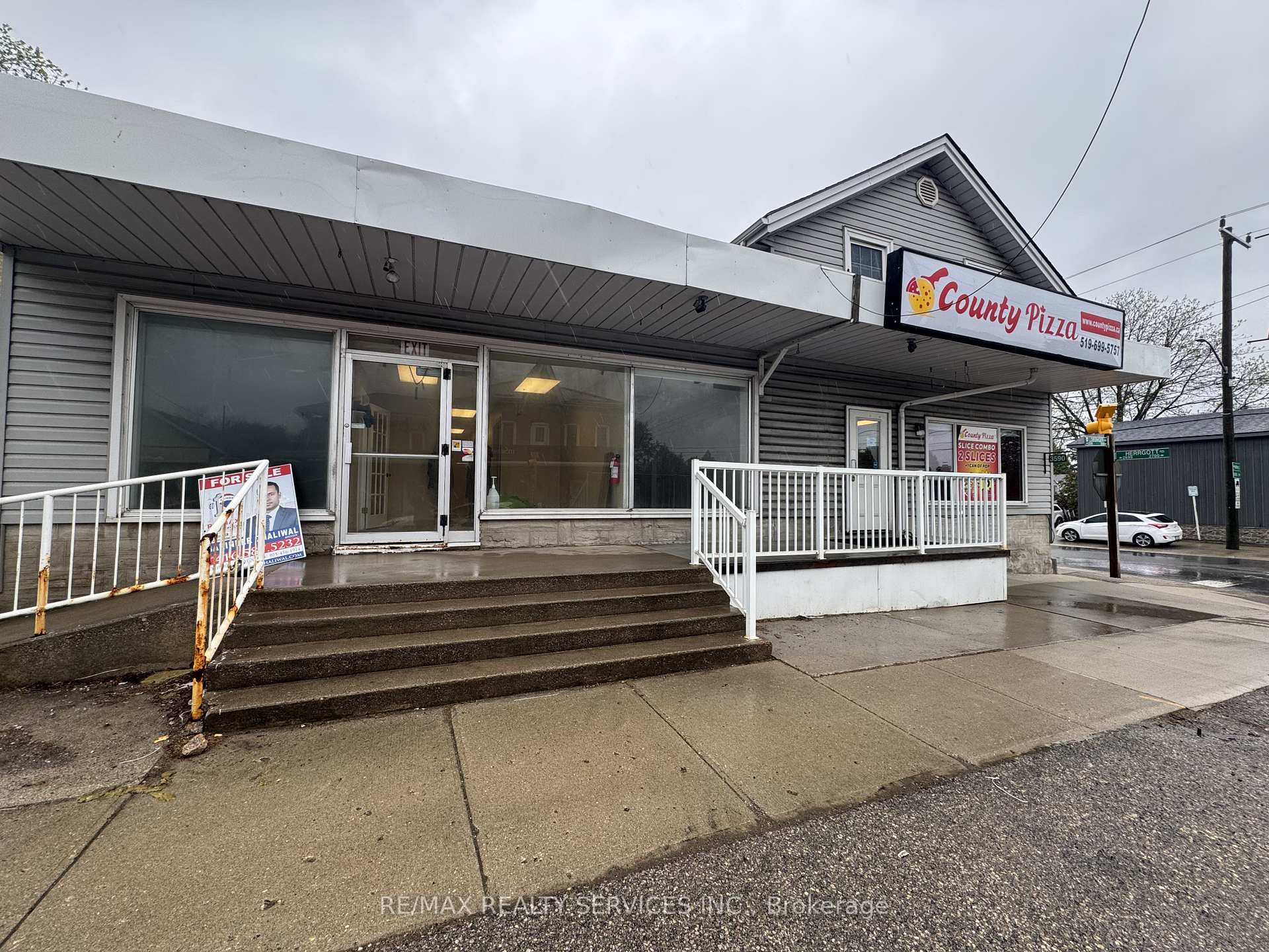 2 - 3590 Lobsinger Line, Woolwich, ON, exterior
