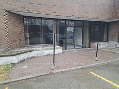 4 - 555 CALIFORNIA Avenue, Brockville, ON, exterior