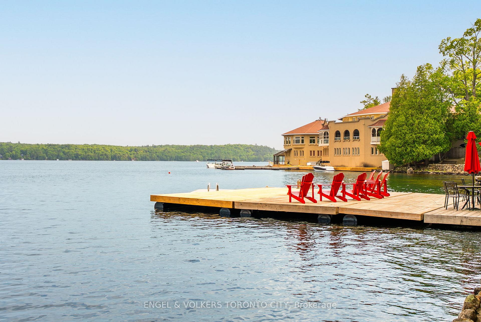 126 - 12 Bigwin Island, Lake of Bays, ON, exterior
