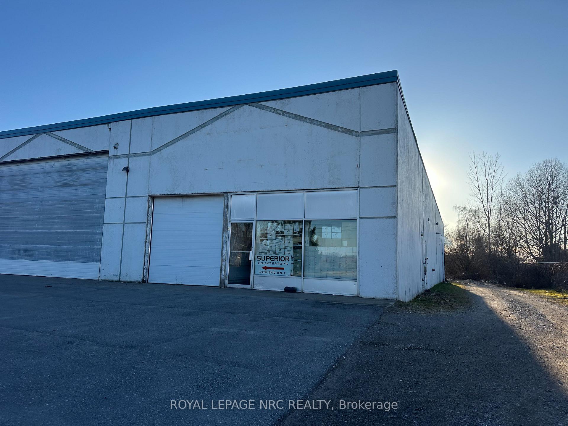 3 - 580 READ Road, St. Catharines, ON, exterior
