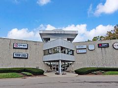302-08 - 3390 South Service Road, Burlington, ON, exterior