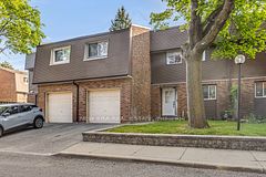 6 - 1415 Fieldlight Boulevard, Pickering, ON, exterior