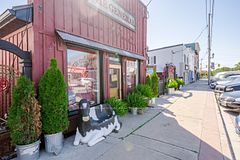 14 Front Street E, Trent Hills, ON, exterior
