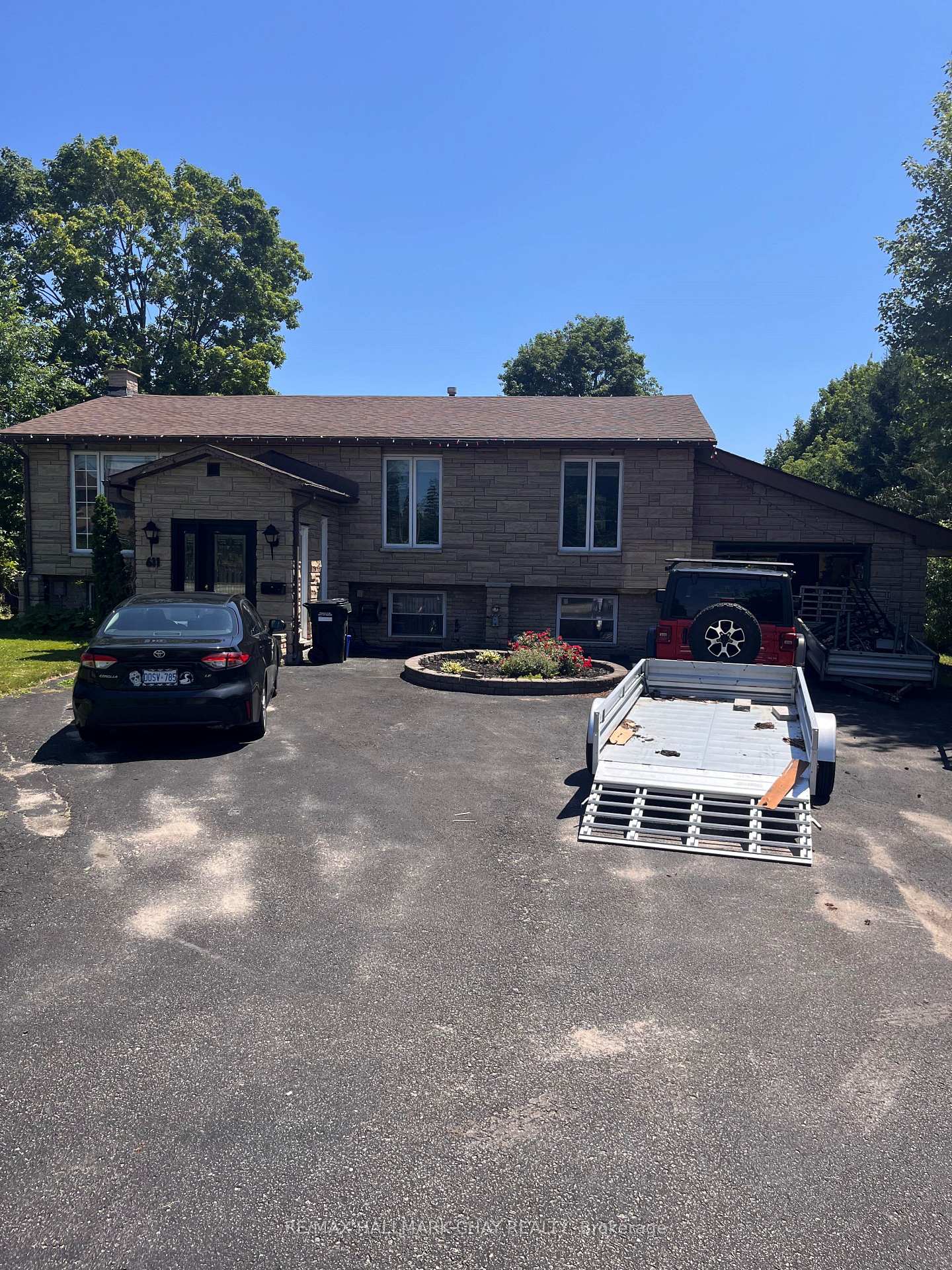611 Big Bay Point Rd Road, Barrie, ON, exterior