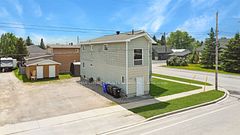 531 George Street, Hearst, ON, exterior