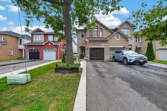 82 Yellow Brick Road, Brampton, ON, exterior