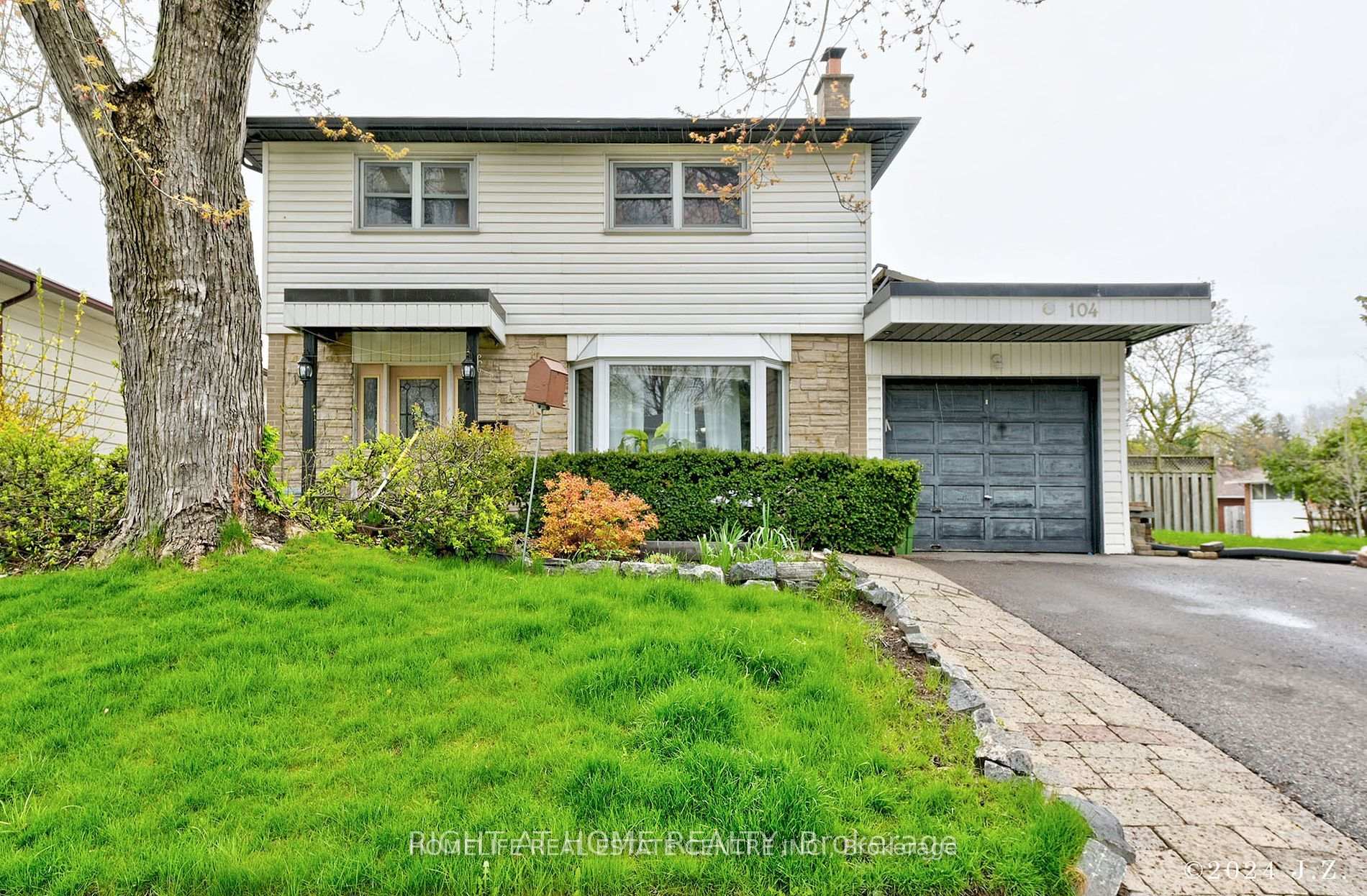104 Pegasus Trail, Toronto E09, ON, exterior