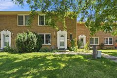 39 - 2277 Mountain Grove Avenue, Burlington, ON, exterior