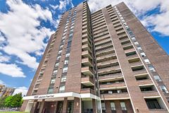 1606 - 1535 LAKESHORE Road E, Mississauga, ON, exterior