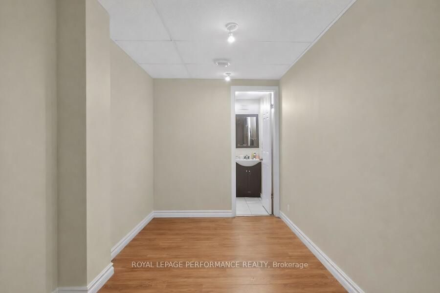 3064 Olympic Way, Blossom Park - Airport and Area, ON, exterior