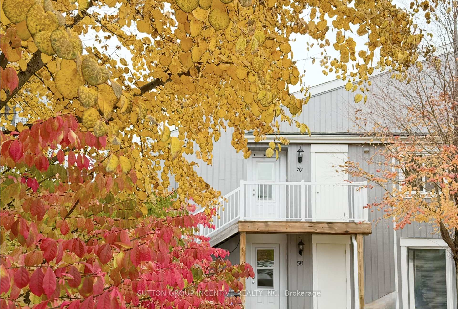57 - 19 Dawson Drive, Collingwood, ON, exterior