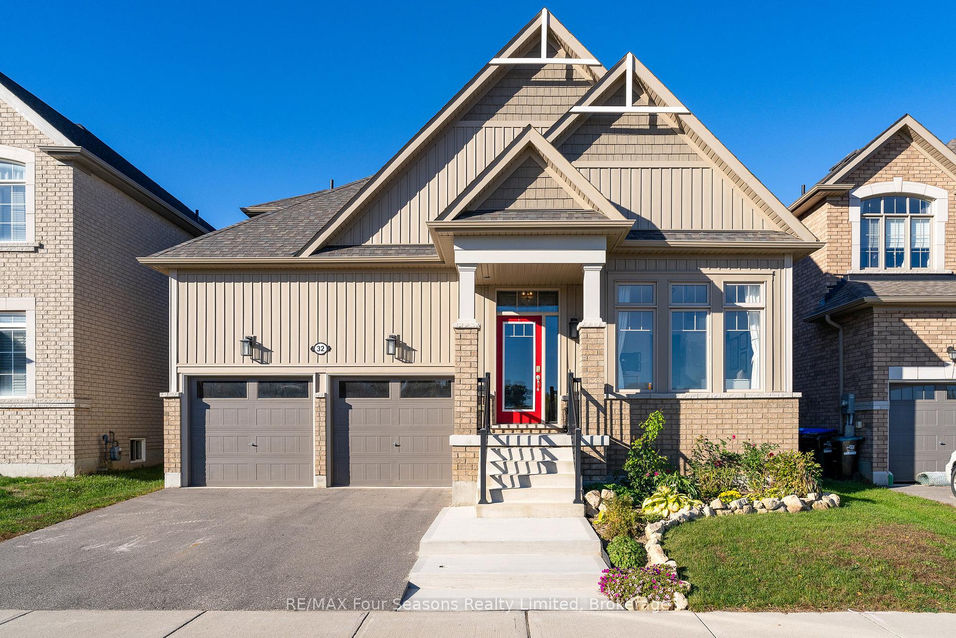 32 Dey Drive, Collingwood, ON, exterior